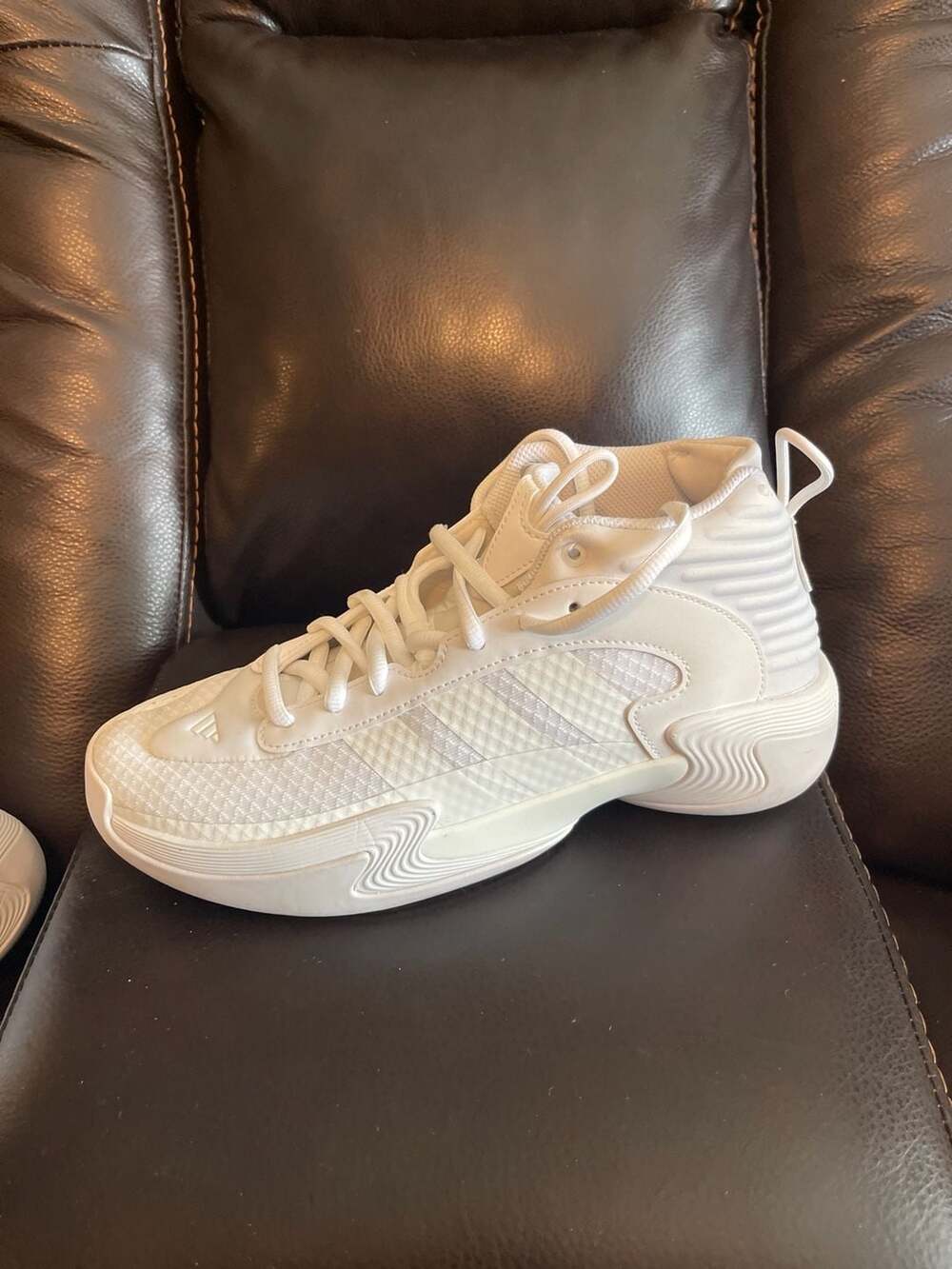 Adidas Exhibit Select Basketball Shoes White - Picture 3 of 12